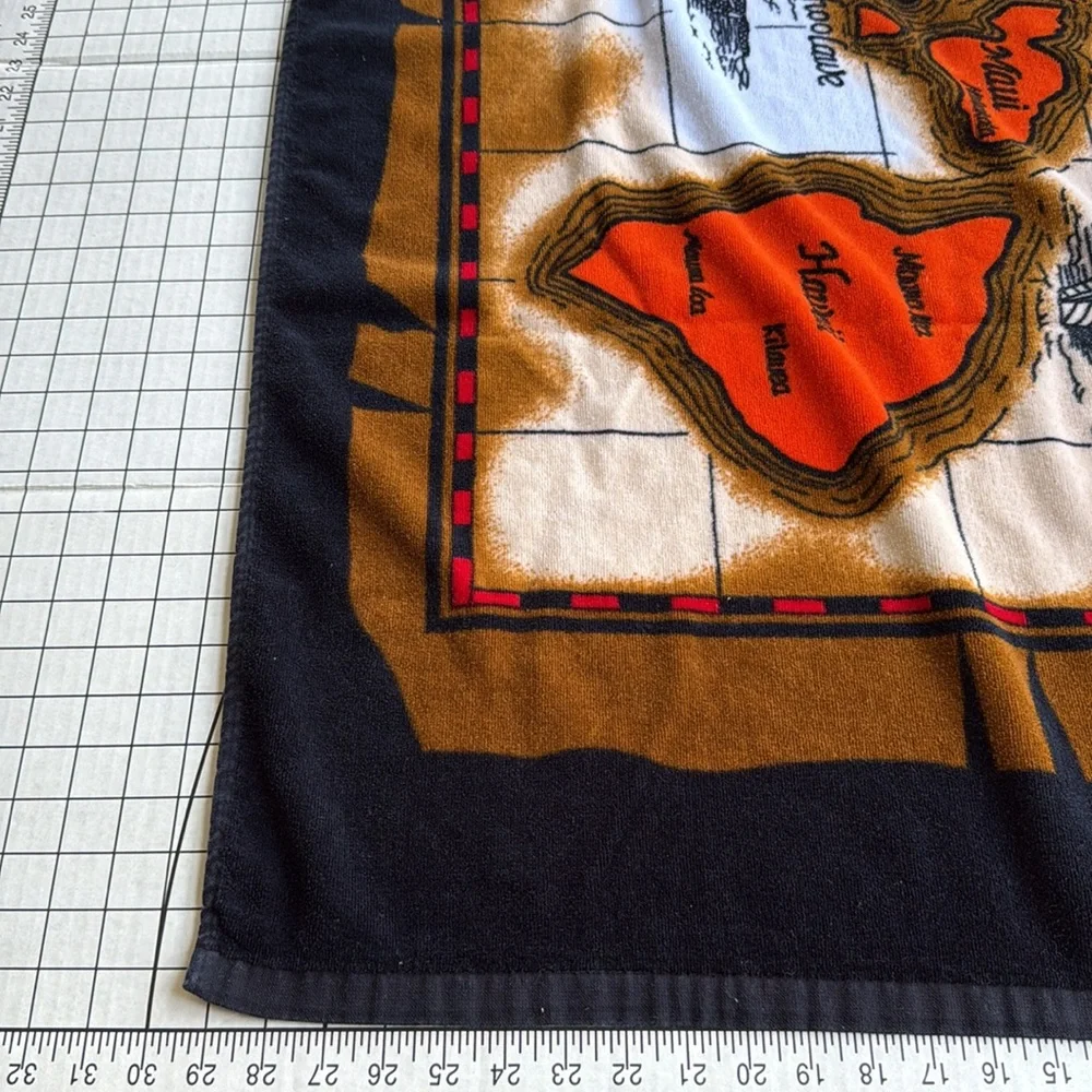 Vintage AJW Inc. Hawaiian Islands Souvenir Towel – Map Print – 100% Cotton
